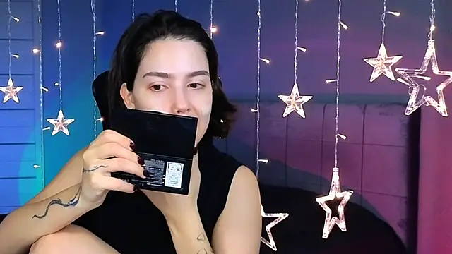 Stacy Gonzales  online show from 11-02-25, 09:25