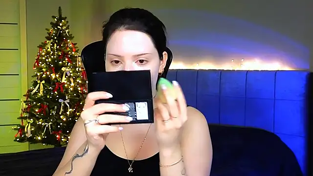 Stacy Gonzales  online show from 01-28-25, 07:22
