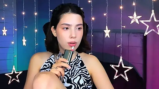 Stacy Gonzales  online show from 10-11-25, 09:43