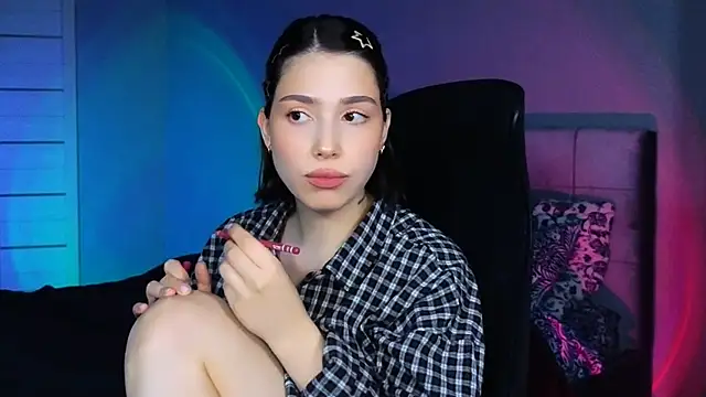 Stacy Gonzales  online show from 02-28-26, 01:11