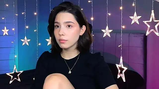 Stacy Gonzales  online show from 10-10-25, 08:37