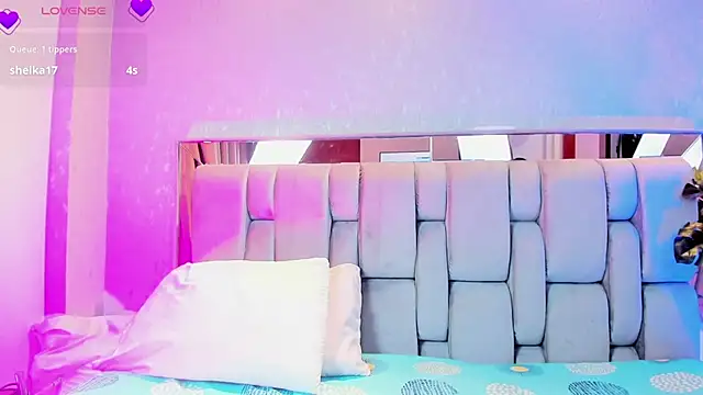 RoseTaylor   online show from 03-22-26, 05:32