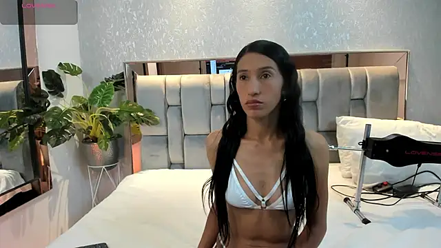 RoseTaylor   online show from 10-17-25, 04:38