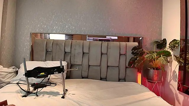 RoseTaylor   online show from 02-14-26, 04:56