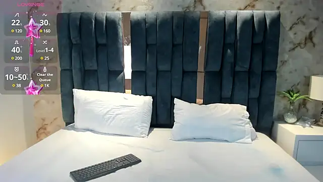 RoseTaylor   online show from 02-05-25, 05:30