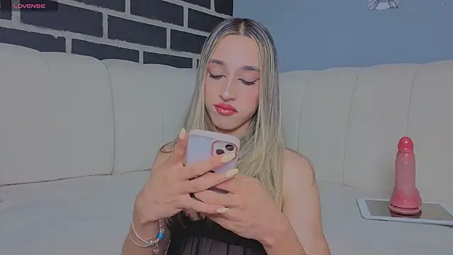 Goddivaa online show from 03-21-26, 03:52