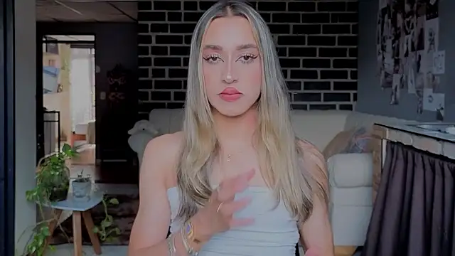 Goddivaa online show from 04-14-26, 09:31