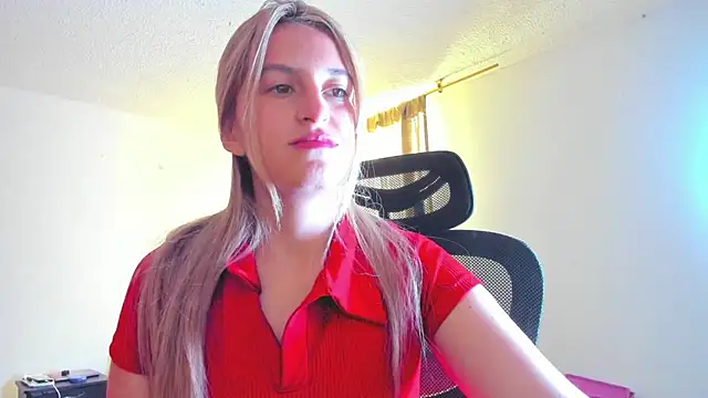 GiaRoussel online show from 03-31-26, 04:31