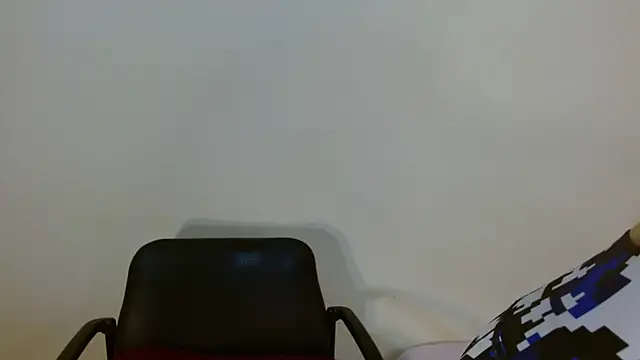 JessicaRabbit04 online show from 10-01-25, 02:06