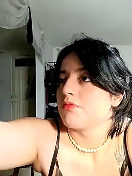 Lin-cute online show from 02-21-25, 04:29