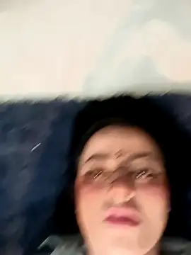 Lin-cute online show from 02-16-25, 10:55