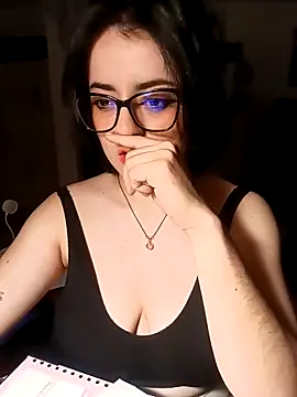 Lin-cute online show from 03-21-25, 08:06