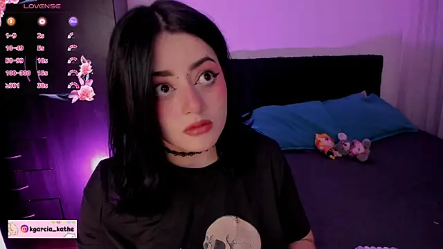 Lin-cute online show from 12-23-25, 05:07