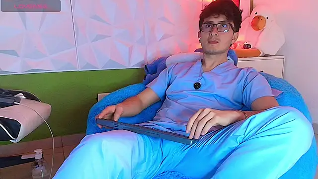 santyago taylor online show from 09-12-25, 06:40