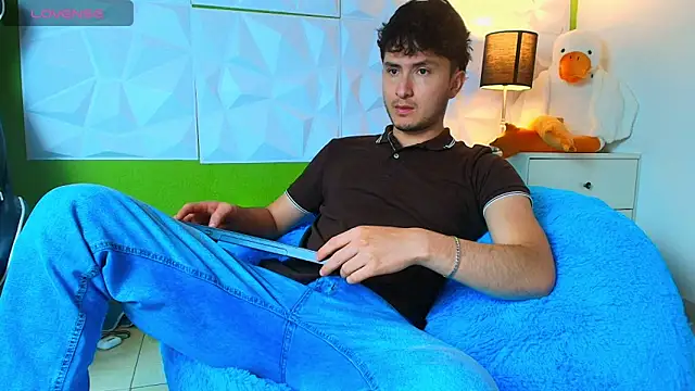santyago taylor online show from 09-22-25, 06:58