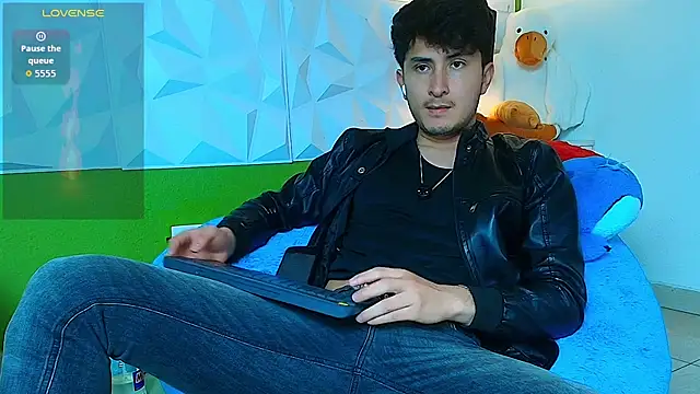 santyago taylor online show from 09-16-25, 07:15