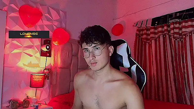 santyago taylor online show from 03-06-25, 07:10
