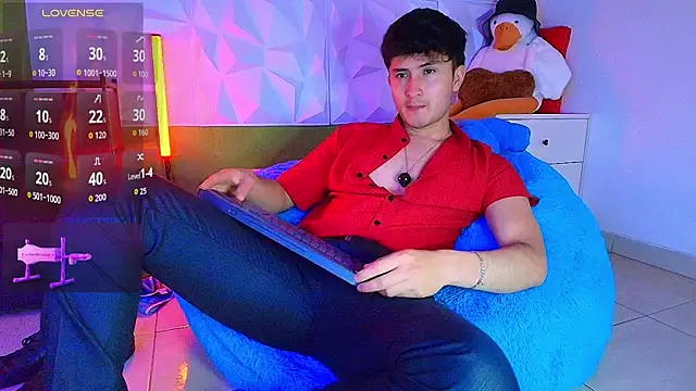 santyago taylor online show from 09-30-25, 06:36