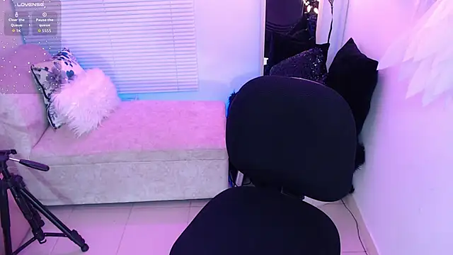 Mailywindsor online show from 10-11-25, 10:11