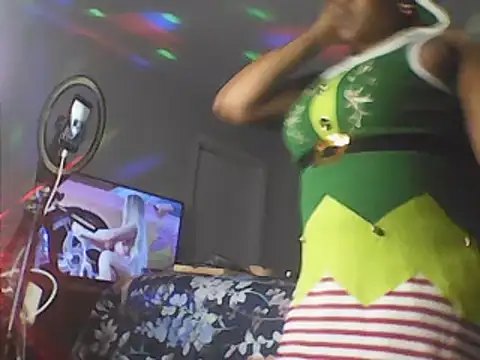 YourFaceMyThrone27 online show from 12-24-24, 02:54