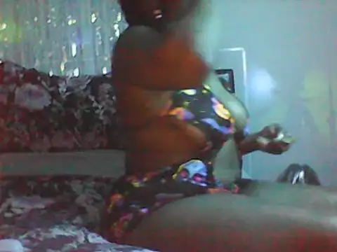 YourFaceMyThrone27 online show from 01-01-25, 11:40