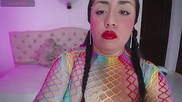 cristal horny19 online show from 03-15-26, 08:05