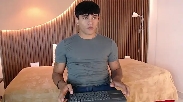 LuciferM Star online show from 02-05-26, 03:24