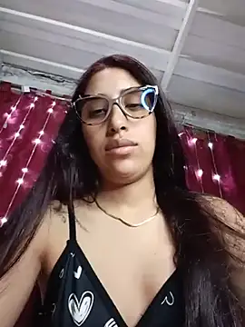 Snapshot of ifeelverywet_andhot chatting on 07-14-26, 04:46 ifeelverywet andhot online show from 07-14-26, 04:46