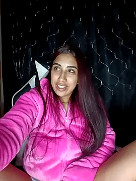 ifeelverywet andhot online show from 10-25-25, 05:17