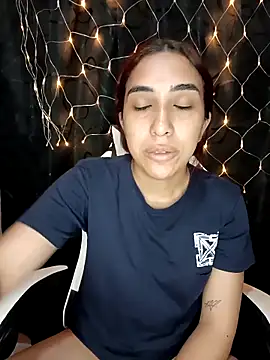 ifeelverywet andhot online show from 09-18-25, 02:42