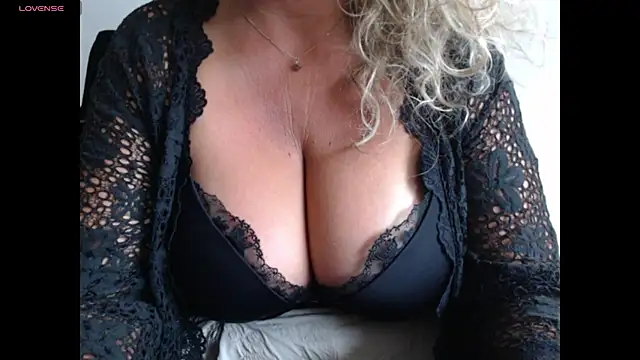 JenniLowen online show from 07-02-26, 09:15