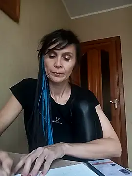 Francenia lolis online show from 10-16-25, 07:16