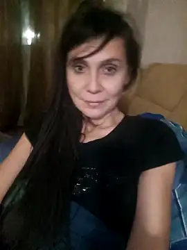 Francenia lolis online show from 02-28-26, 08:30