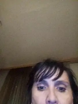 Francenia lolis online show from 04-12-26, 09:40