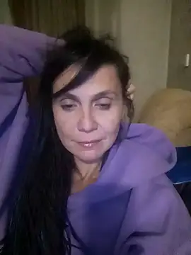 Francenia lolis online show from 01-14-26, 07:39