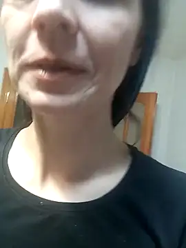 Francenia lolis online show from 10-15-25, 04:04