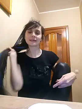 Francenia lolis online show from 11-21-25, 04:06