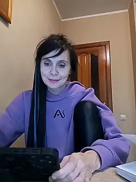 Francenia lolis online show from 12-02-25, 08:16