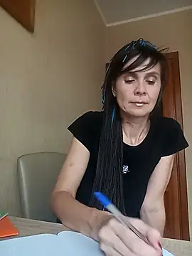 Francenia lolis online show from 10-12-25, 10:16