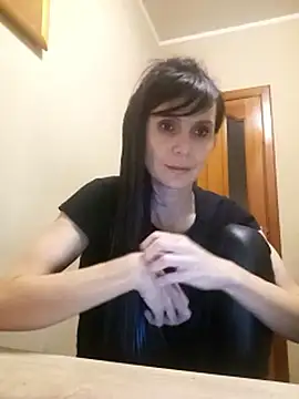 Francenia lolis online show from 10-26-25, 11:16