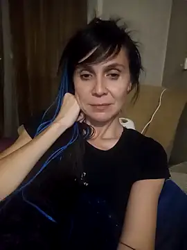 Francenia lolis online show from 10-09-25, 07:47