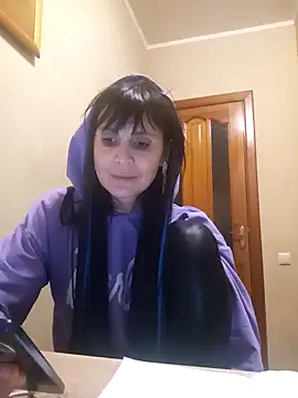 Francenia lolis online show from 03-06-26, 08:15