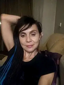 Francenia lolis online show from 12-13-25, 08:37