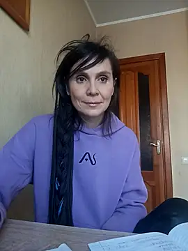 Francenia lolis online show from 03-01-26, 11:32