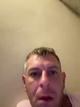 adrian90bi11 online show from 05-09-26, 10:46