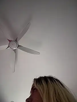 Snapshot of -Sexy_Barbie- chatting on 02-11-26, 08:14 -Sexy Barbie- online show from 02-11-26, 08:14