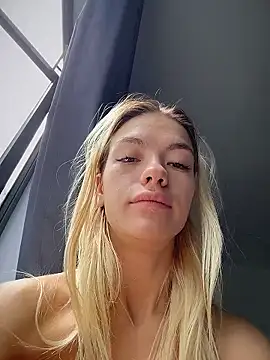 Snapshot of -Sexy_Barbie- chatting on 01-09-26, 02:51 -Sexy Barbie- online show from 01-09-26, 02:51