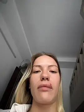 Snapshot of -Sexy_Barbie- chatting on 05-17-26, 08:03 -Sexy Barbie- online show from 05-17-26, 08:03