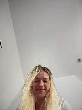 Snapshot of -Sexy_Barbie- chatting on 02-14-26, 06:57 -Sexy Barbie- online show from 02-14-26, 06:57