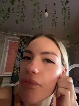 Snapshot of -Sexy_Barbie- chatting on 11-12-25, 04:33 -Sexy Barbie- online show from 11-12-25, 04:33